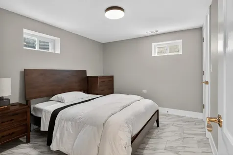 8931 Sandra Lane Hickory Hills IL 60457