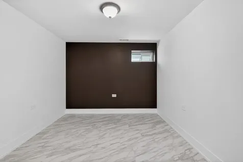 8931 Sandra Lane Hickory Hills IL 60457