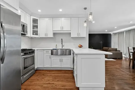 8931 Sandra Lane Hickory Hills IL 60457