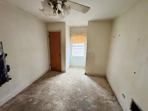 9036 South Harper Avenue Chicago IL 60619