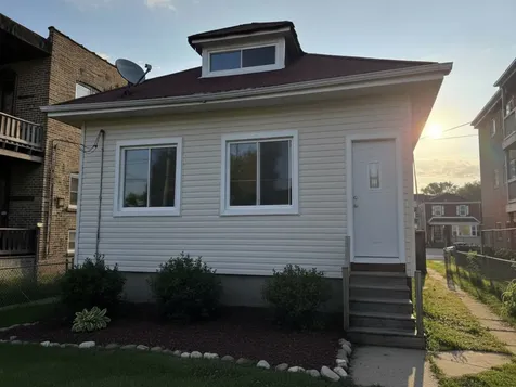 8014 South Yates Boulevard Chicago IL 60617