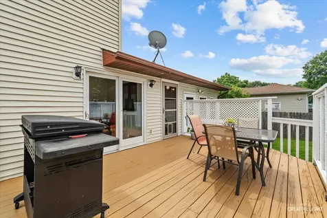 440 West Park Street Sheridan IL 60551