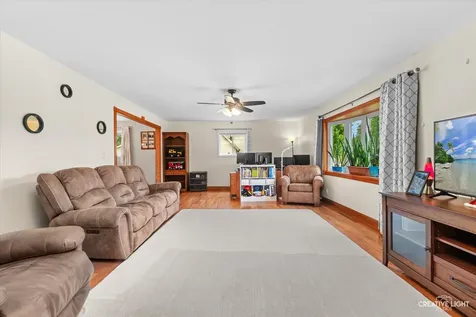 440 West Park Street Sheridan IL 60551