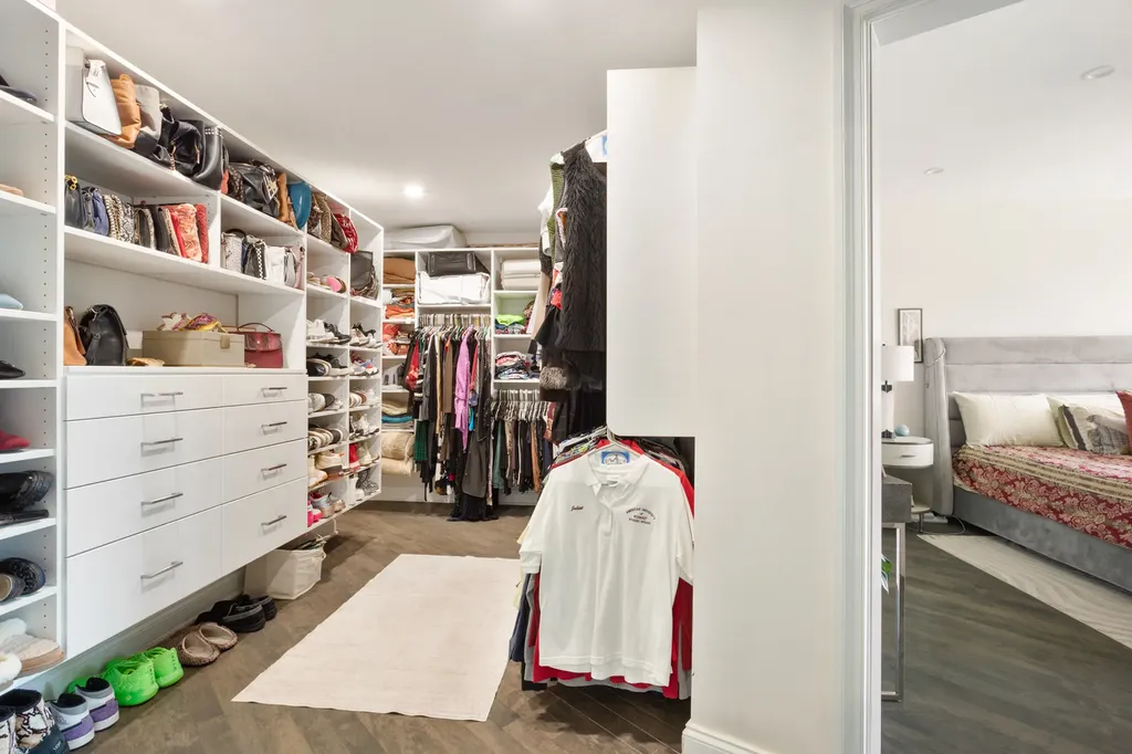 21 West Goethe Street Chicago IL 60610