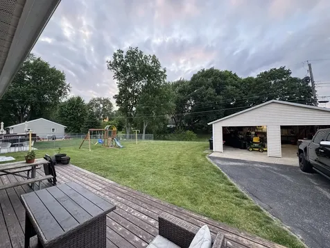 326 Rowe Drive Bloomington IL 61701