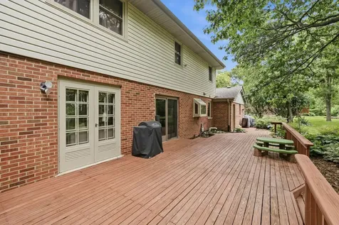 24431 West Lancelot Lane Joliet IL 60404