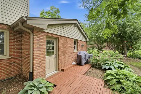 24431 West Lancelot Lane Joliet IL 60404