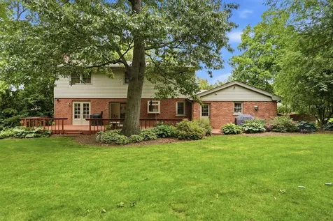 24431 West Lancelot Lane Joliet IL 60404