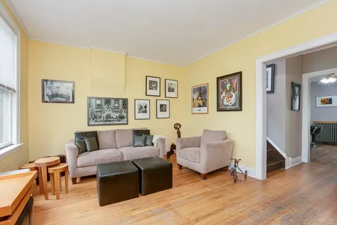 11349 South Saint Lawrence Avenue Chicago IL 60628