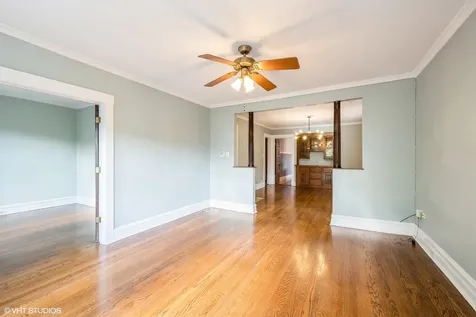 108 Clinton Avenue Oak Park IL 60302