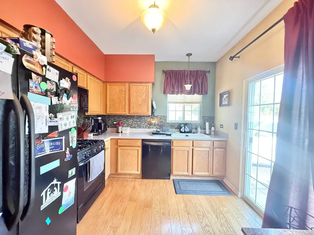 161 Braxton Lane Aurora IL 60504