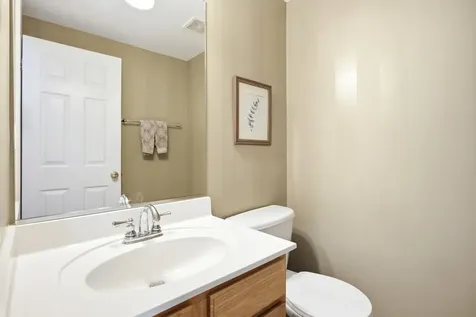 1385 New Haven Drive Cary IL 60013