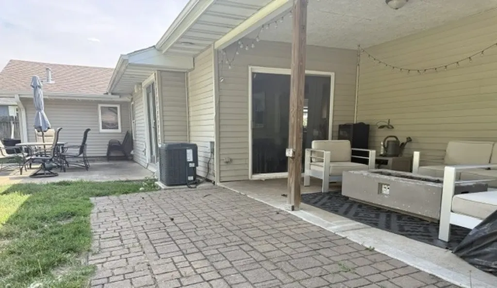934 Ogden Road New Lenox IL 60451