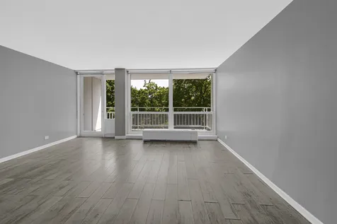 601 East 32nd Street Chicago IL 60616