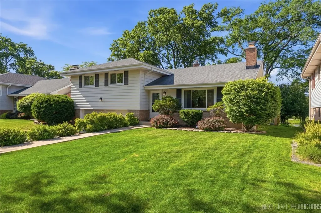 38 West Rand Road Villa Park IL 60181