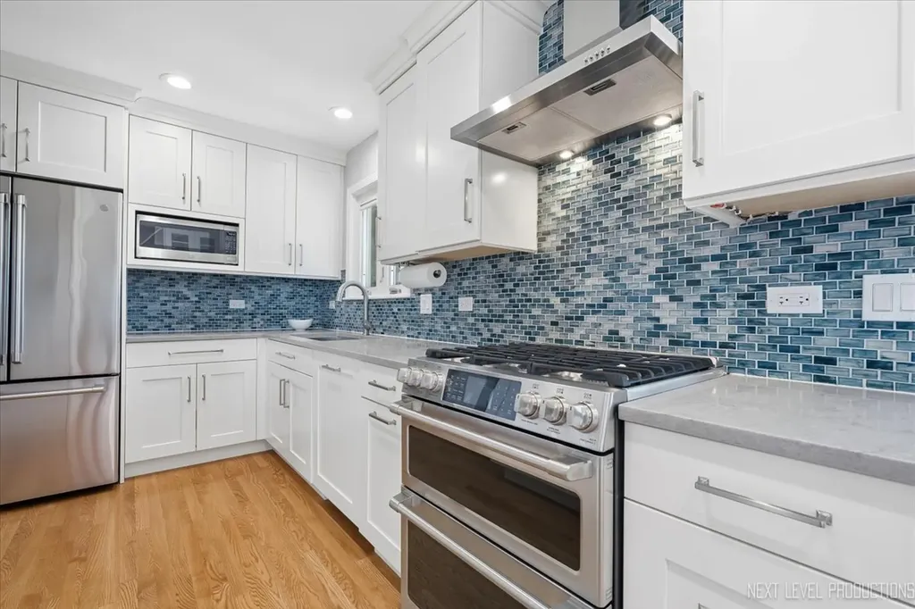 38 West Rand Road Villa Park IL 60181