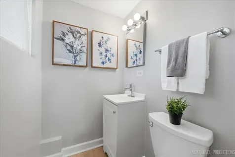 38 West Rand Road Villa Park IL 60181