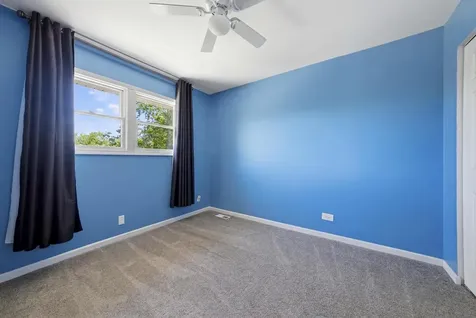 790 Evergreen Lane Hoffman Estates IL 60169