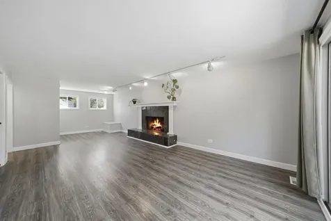 790 Evergreen Lane Hoffman Estates IL 60169