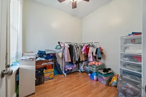 928 South Claremont Avenue Chicago IL 60612