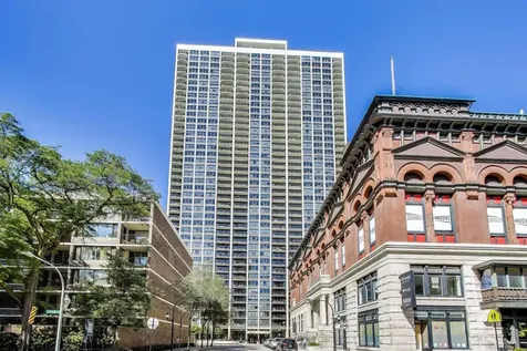 1560 North Sandburg Terrace Chicago IL 60610