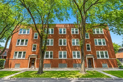 2514 West Belle Plaine Avenue Chicago IL 60618
