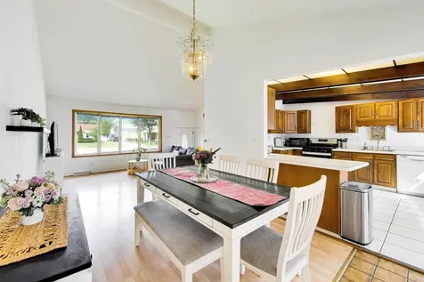 1411 North Burnng Bush Lane Mount Prospect IL 60056