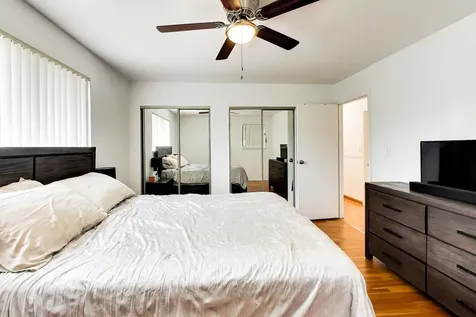 1411 North Burnng Bush Lane Mount Prospect IL 60056
