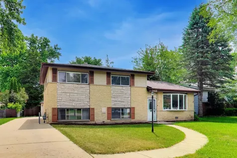 1411 North Burnng Bush Lane Mount Prospect IL 60056