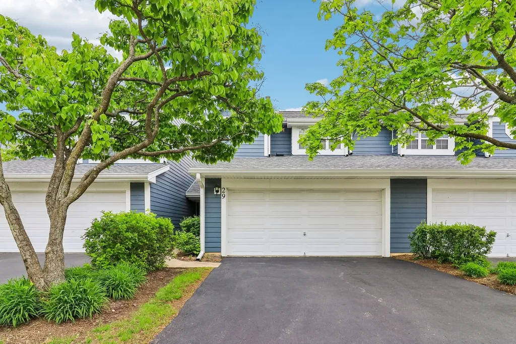 29 Sumac Lane Schaumburg IL 60193