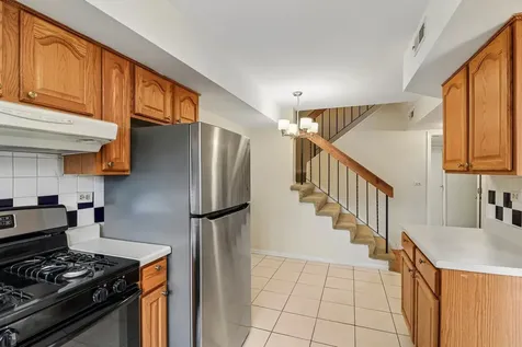 29 Sumac Lane Schaumburg IL 60193