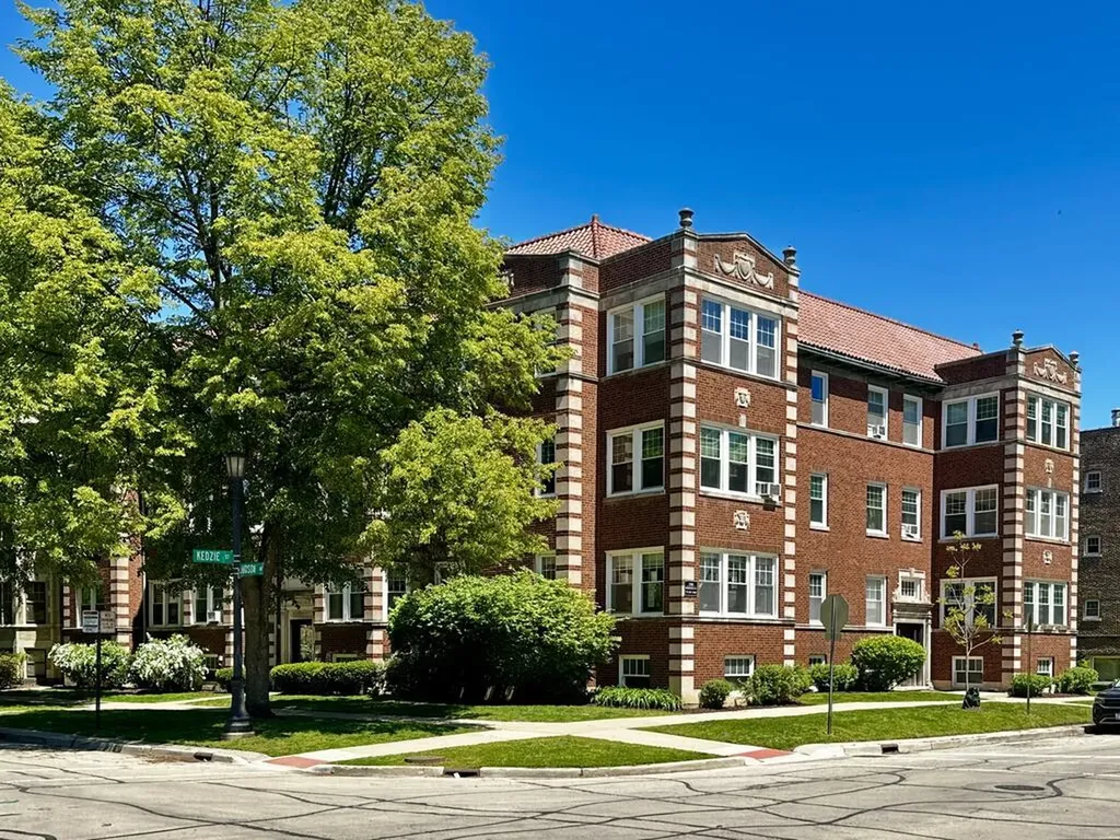 329 Kedzie Street Evanston IL 60202