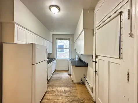 329 Kedzie Street Evanston IL 60202