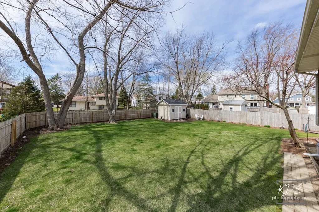 1317 Carol Lane Naperville IL 60565