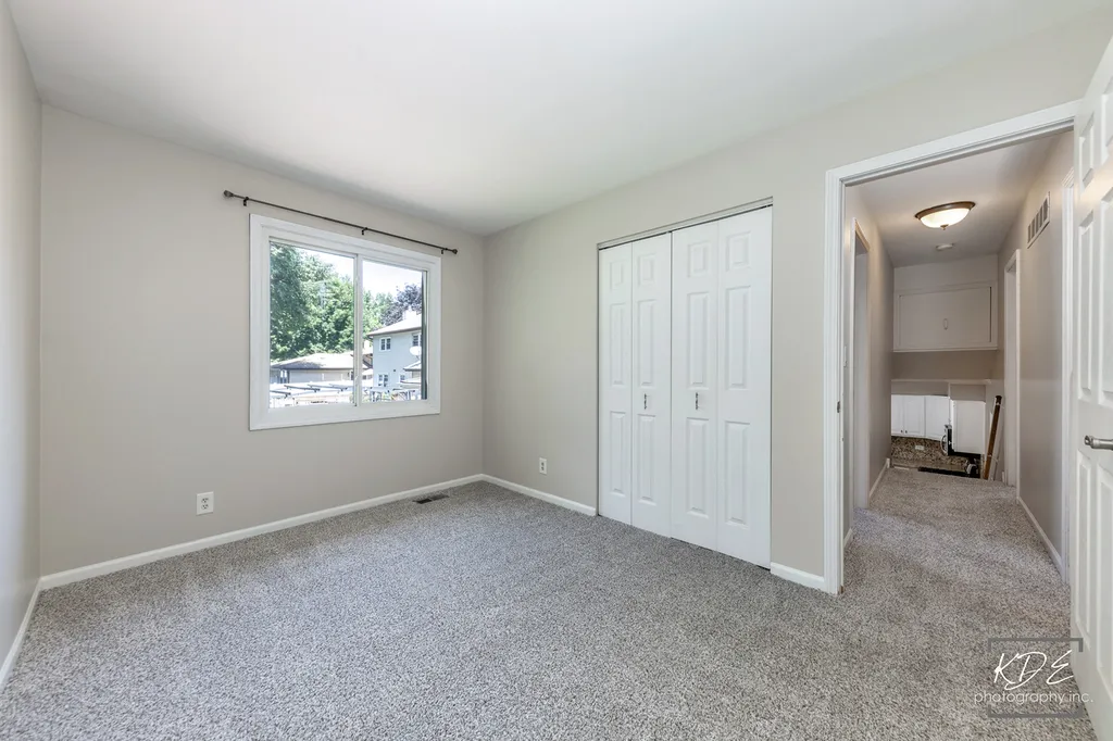 1317 Carol Lane Naperville IL 60565