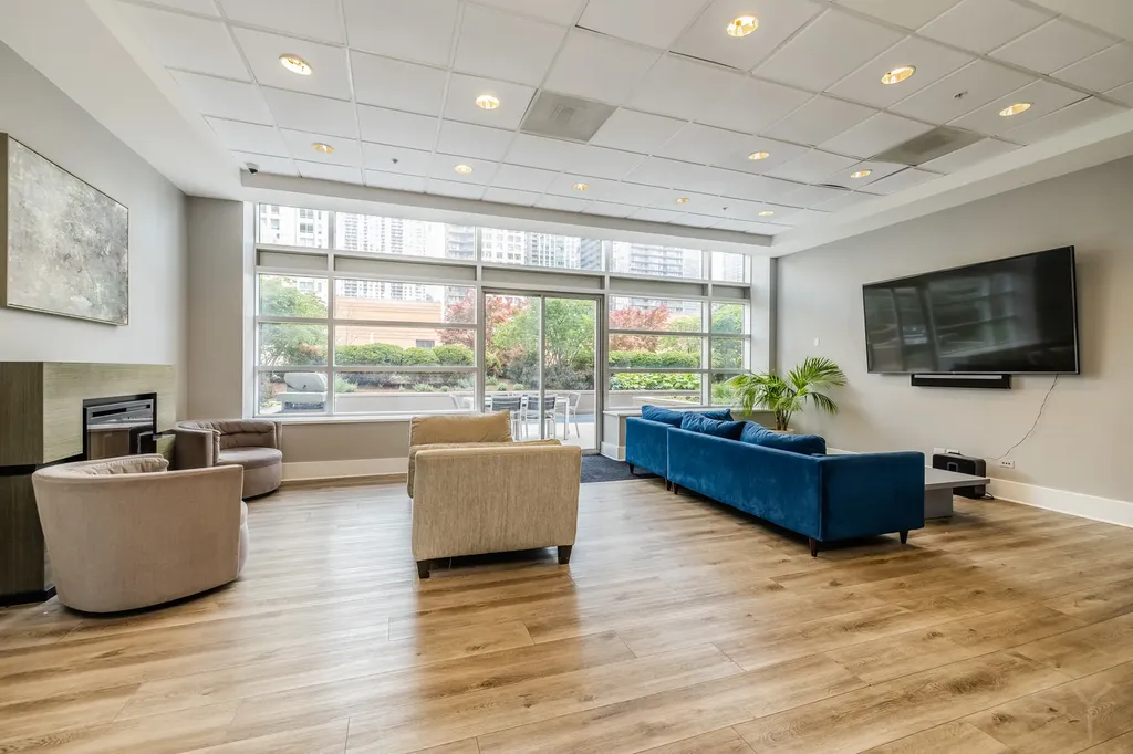 545 North Dearborn Street Chicago IL 60654