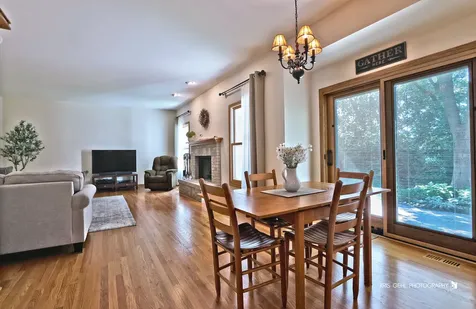 448 Kelly Lane Crystal Lake IL 60012