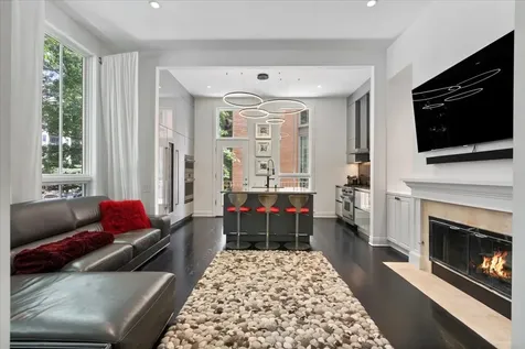 447 North Mcclurg Court Chicago IL 60611