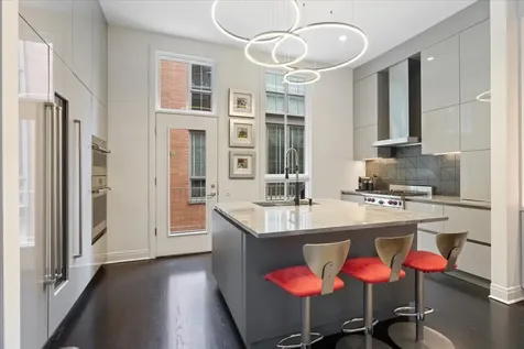 447 North Mcclurg Court Chicago IL 60611