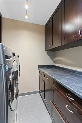 447 North Mcclurg Court Chicago IL 60611
