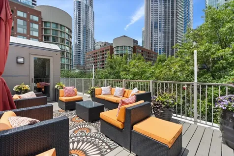 447 North Mcclurg Court Chicago IL 60611