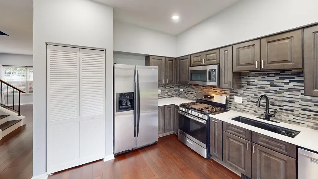 2529 Stonybrook Drive Plainfield IL 60586