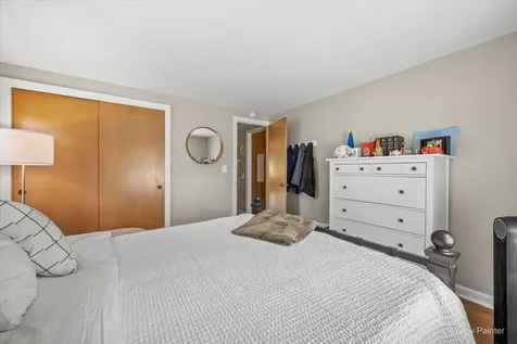 3046 Central Street Evanston IL 60201