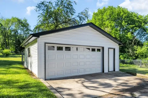 27283 West Nippersink Road Ingleside IL 60041