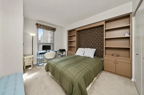 160 East Illinois Street Chicago IL 60611