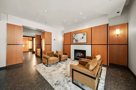160 East Illinois Street Chicago IL 60611