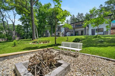 306 Woodlock Street Ingleside IL 60041