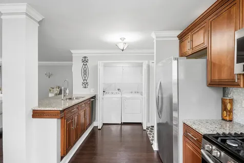 513 Windham Cove Drive Crystal Lake IL 60014