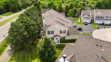 513 Windham Cove Drive Crystal Lake IL 60014