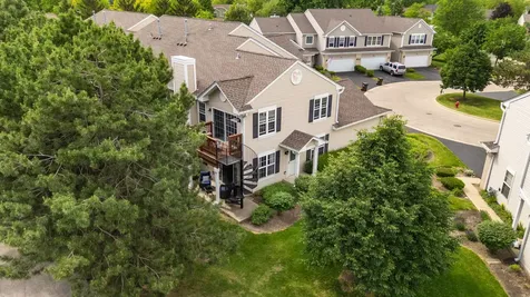 513 Windham Cove Drive Crystal Lake IL 60014